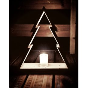 Juletr� i fyrretr� med 1 fyrfadslys , h 480mm x b 250mm