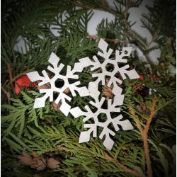 Ornamenter i 3mm birkefin�r, i farven s�lv, guld ell. natur, h�jde 100mm